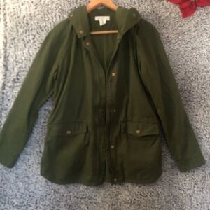 Women’s Green Hooded utility Jacket  Size 4With Two front  pockets